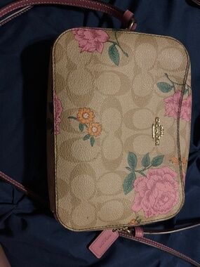 Coach Camera Bag Signature Canvas Prairie Rose